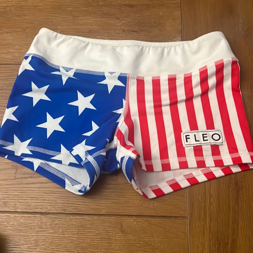 Small USA flag FLEO shorts